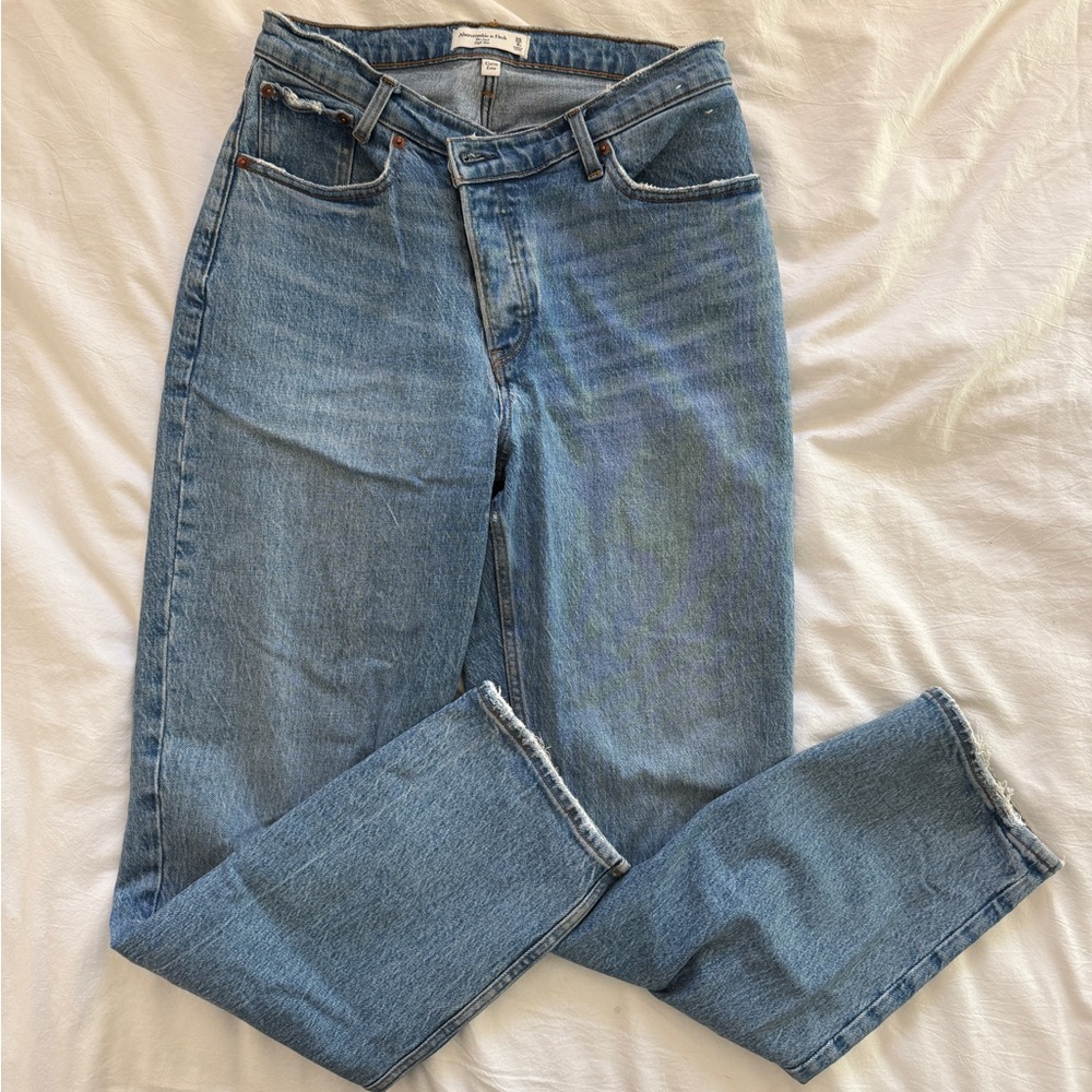 Abercrombie Curve Love Dad Jeans